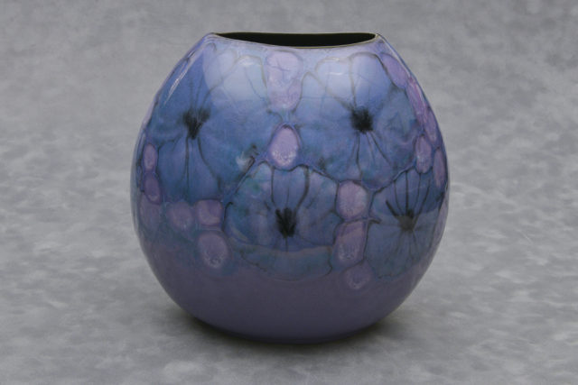 Jasmine Purse Vase 20cm by Poole Pottery