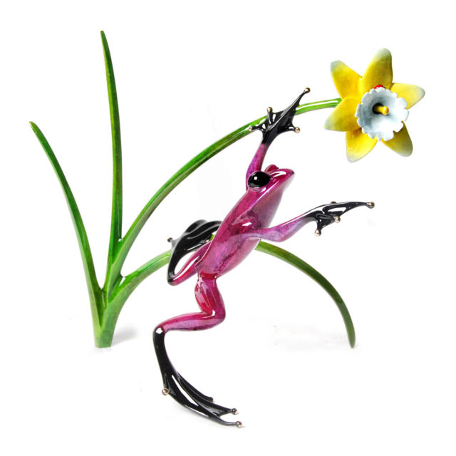 Daffodil (Solid Bronze Frog Sculpture) by Tim Cotterill Frogman Torquay Devon