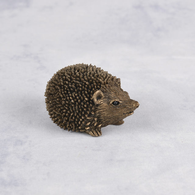 Prickly the Hoglet TMM006 by Frith Sculpture