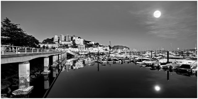 Outer Harbour (Torquay) Framed print