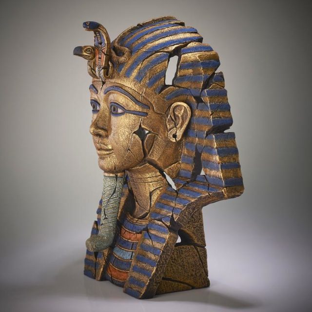 Tutankhamun by Matt Buckley Edge Sculpture