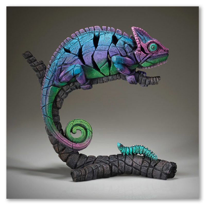 chameleon-rainbow-pink-edge-sculpture-matt-buckley
