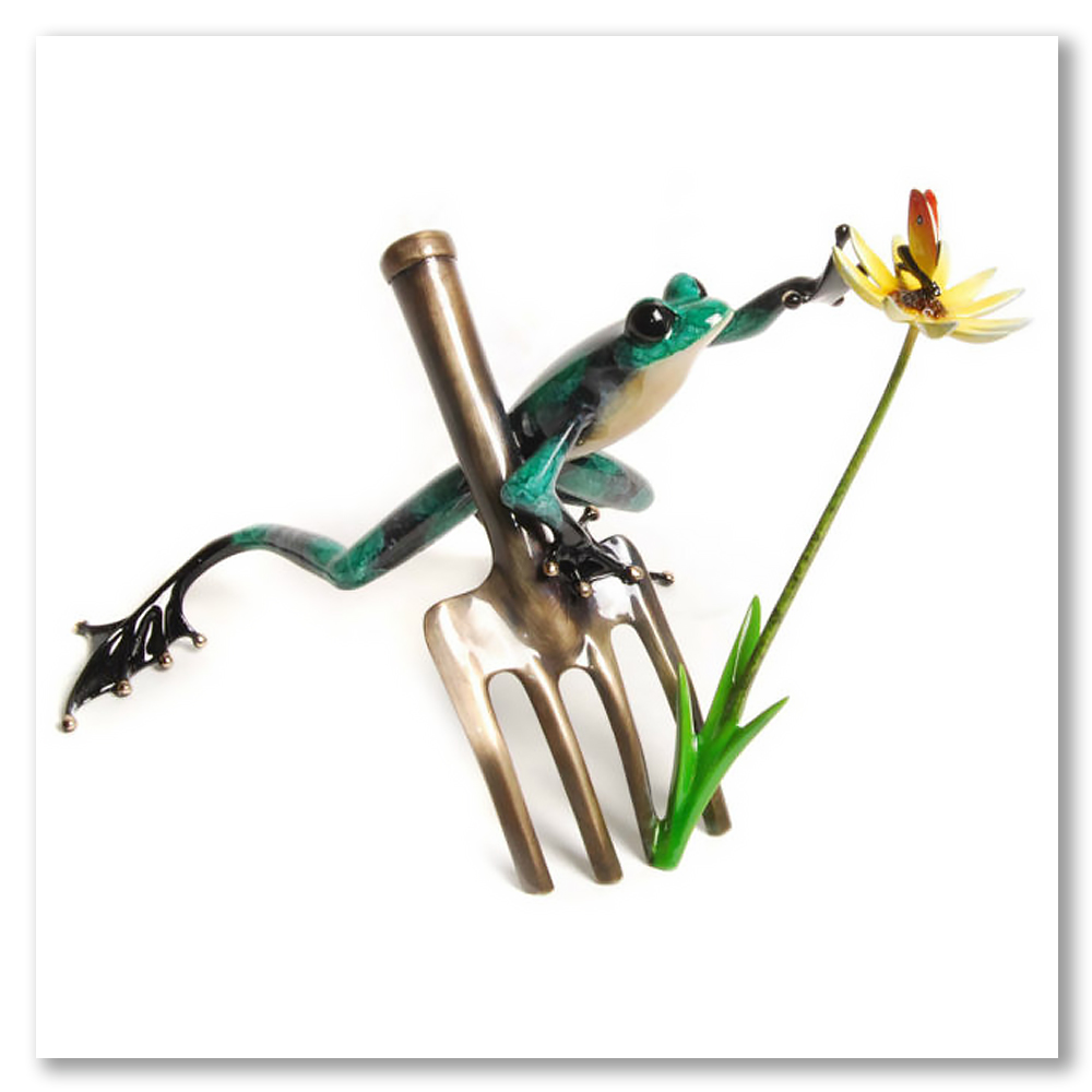 digger-frogman-solid-bronze-frogs-tim-cotterill
