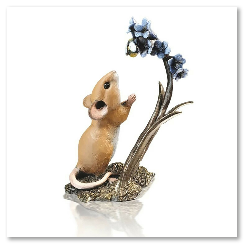 mouse-with-bluebelle-bee-richard-cooper-studio-mice