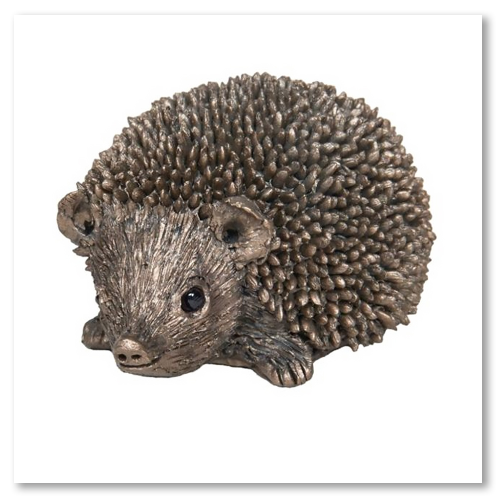 squeak-junior-hedgehog-bronze-sculpture-frith