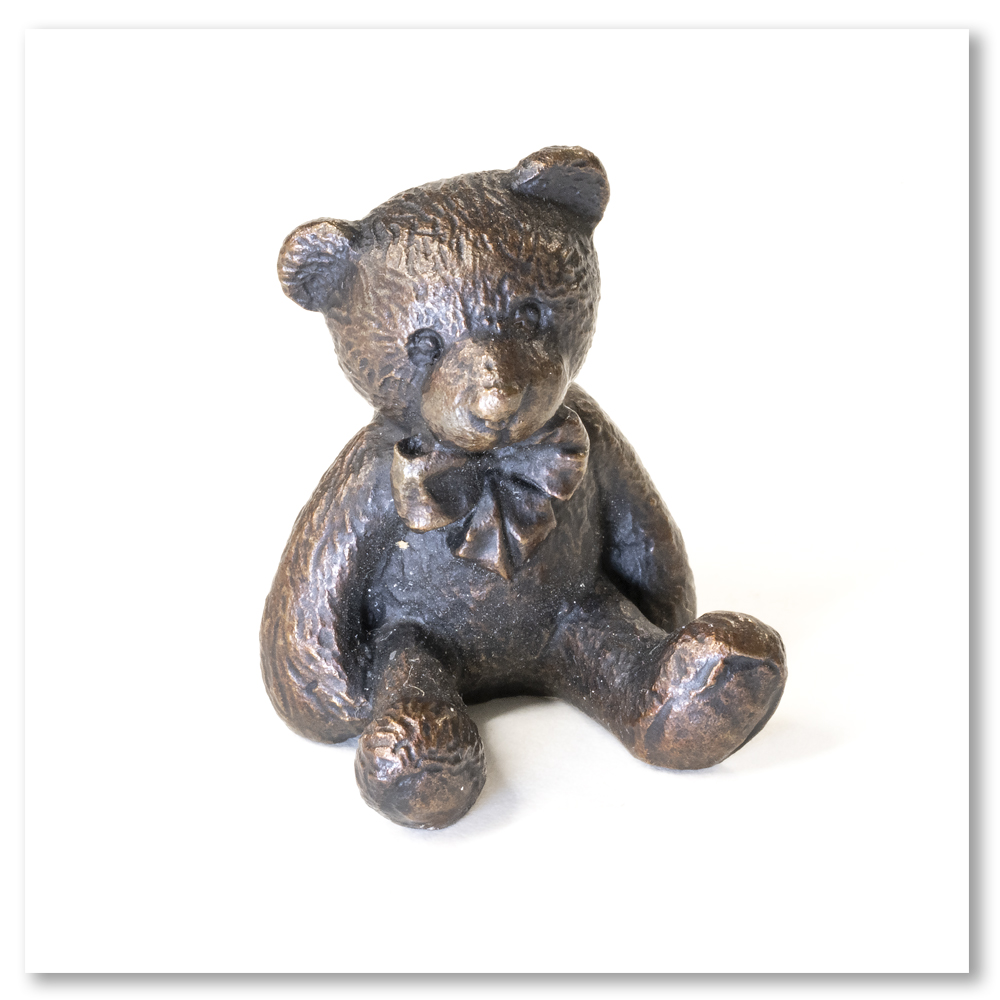 hugo-bear-richard-cooper-bronze-sculptures