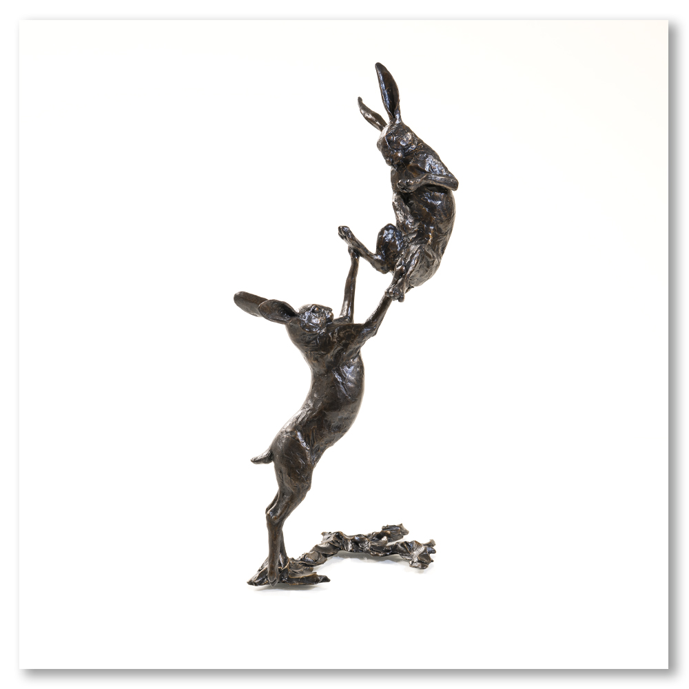 medium-hares-boxing-richard-cooper-bronze-sculptures